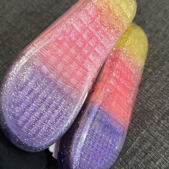 Paw patrol jelly shoes - Picture 2 of 3